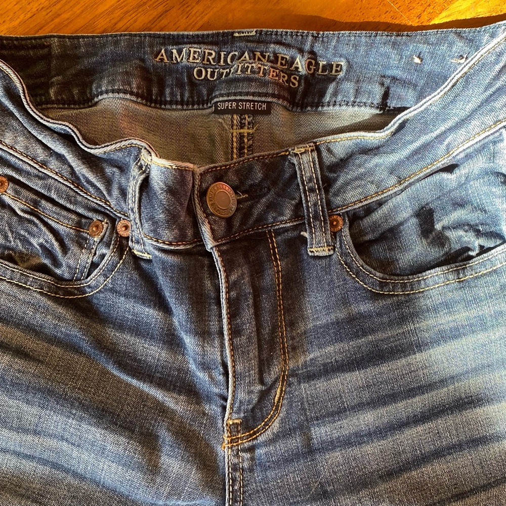 American Eagle Outfitters Women Denim Jeans Super Stretch Straight Leg Sz 4 Long - Picture 3 of 5